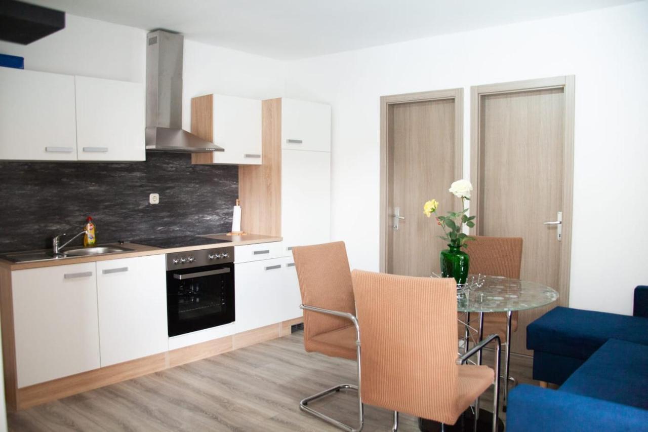 Apartamento Amber In The Centar Kaštela Exterior foto