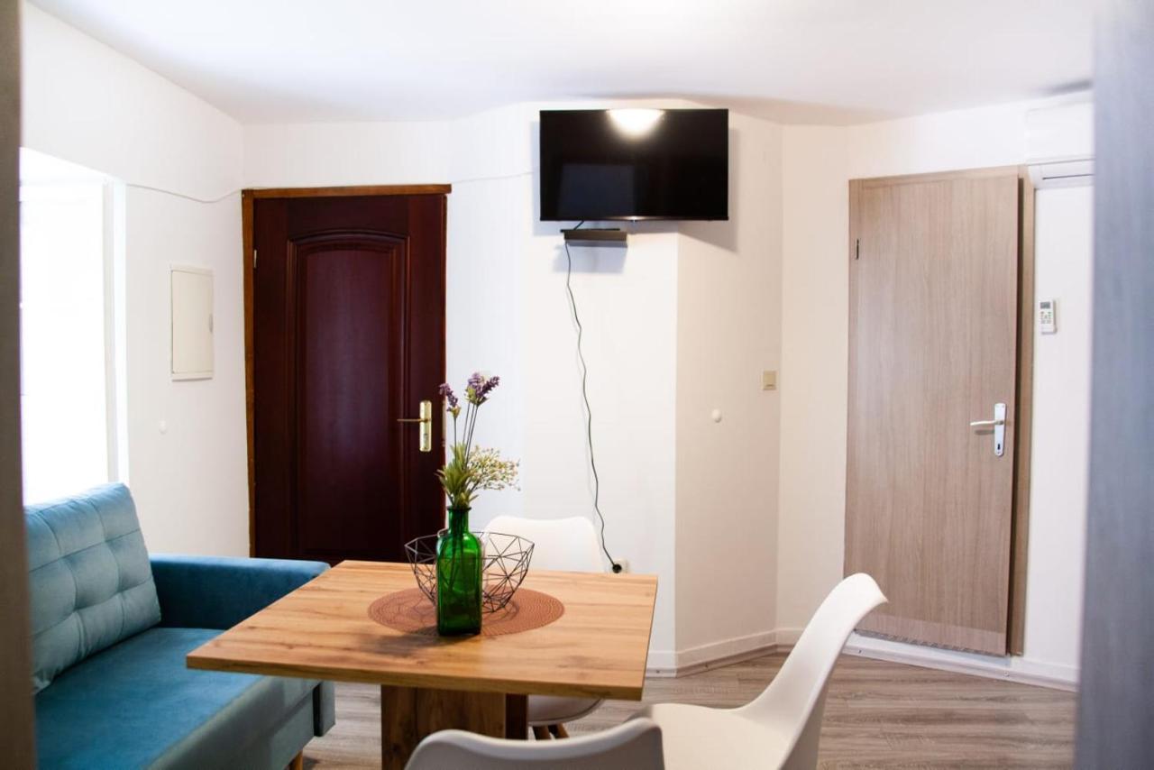 Apartamento Amber In The Centar Kaštela Exterior foto