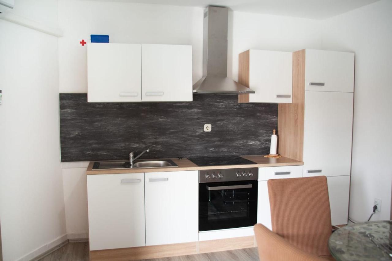 Apartamento Amber In The Centar Kaštela Exterior foto